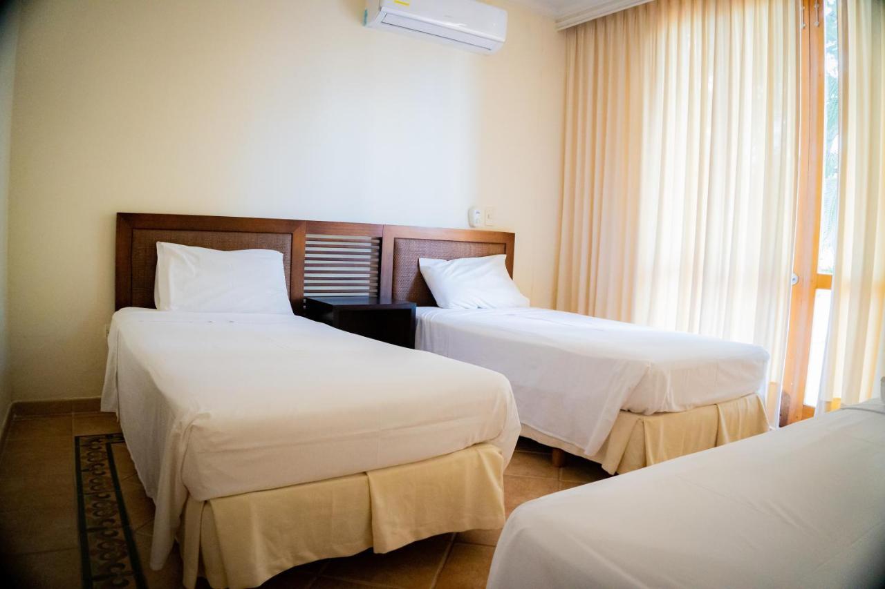 Hotel Penon Suites 吉拉尔多特 外观 照片