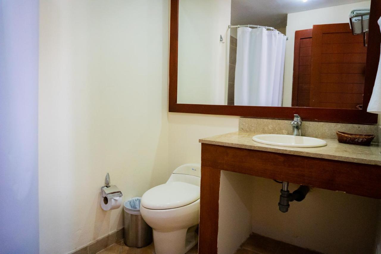 Hotel Penon Suites 吉拉尔多特 外观 照片